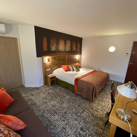 Logis - Le Christina Hotel บัวร์ ภายนอก รูปภาพ